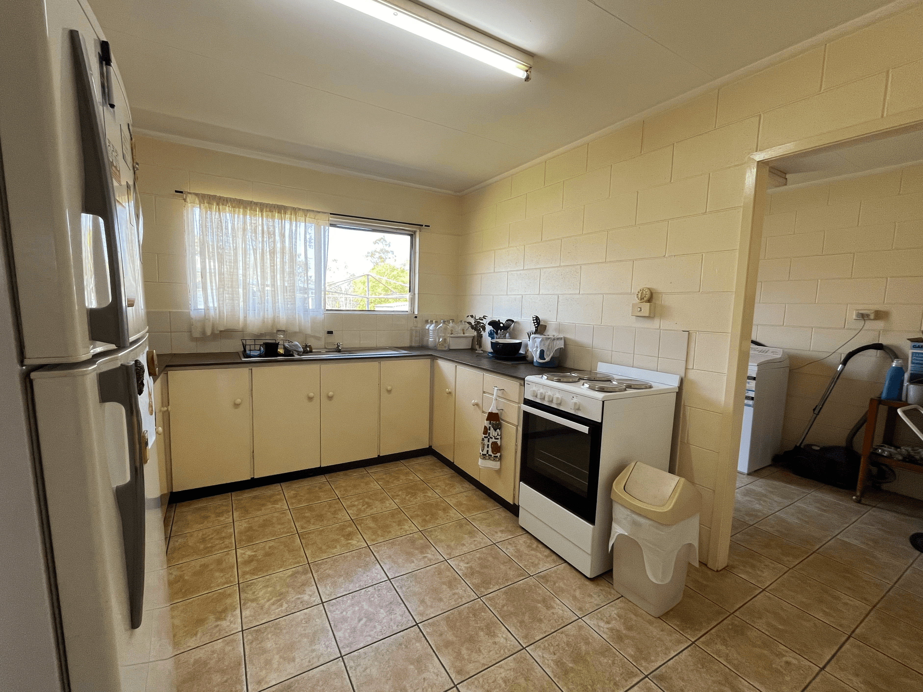 4 Cummings Street, DIMBULAH, QLD 4872