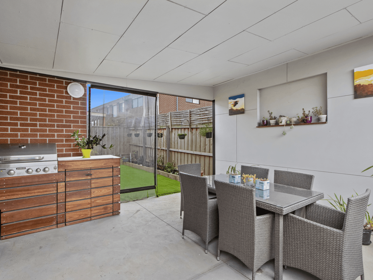 69 Waterman Drive, CLYDE, VIC 3978