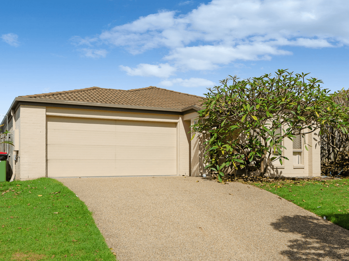 14 Kabi Place, Pacific Pines, QLD 4211