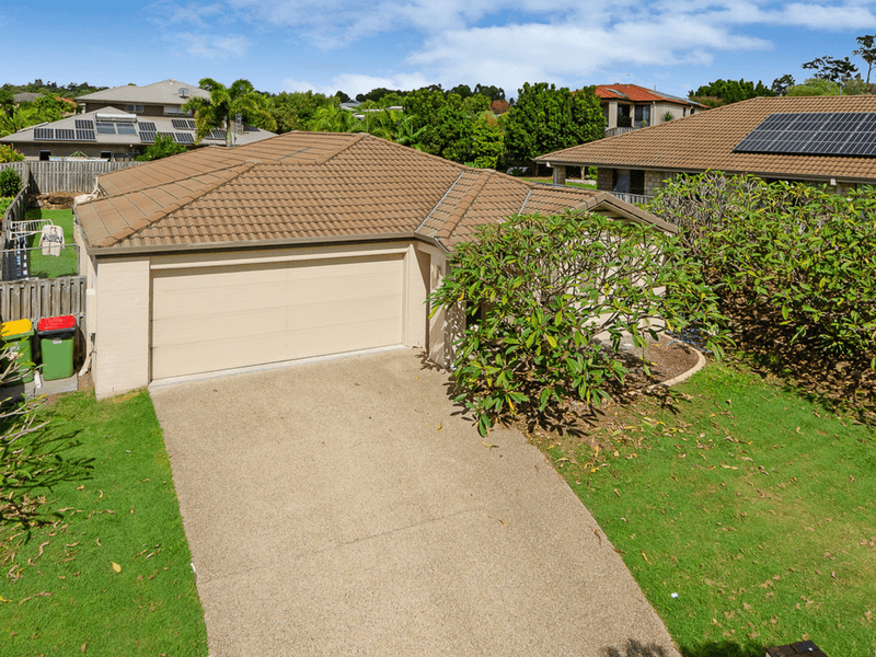 14 Kabi Place, Pacific Pines, QLD 4211