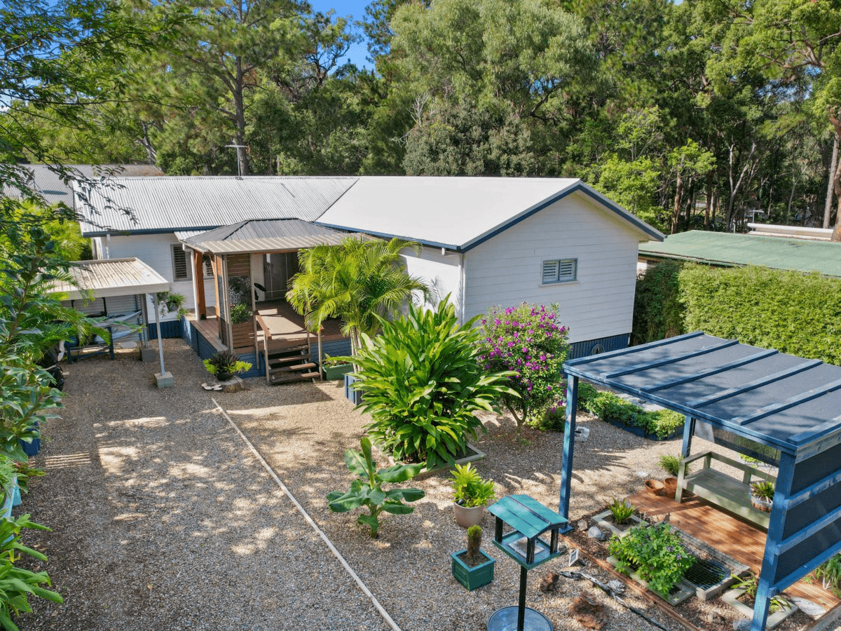 10 Ibis Street, MACLEAY ISLAND, QLD 4184