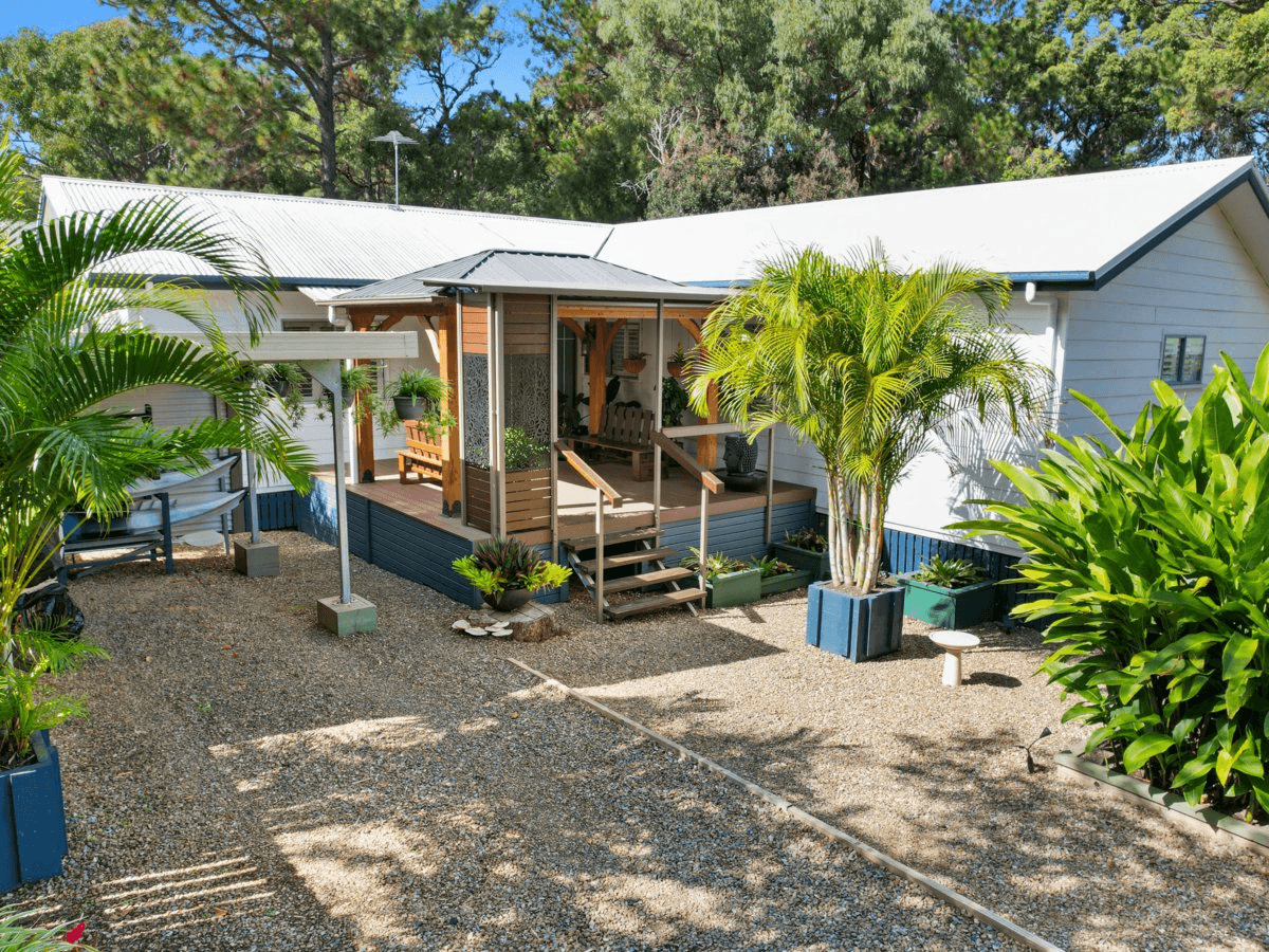 10 Ibis Street, MACLEAY ISLAND, QLD 4184