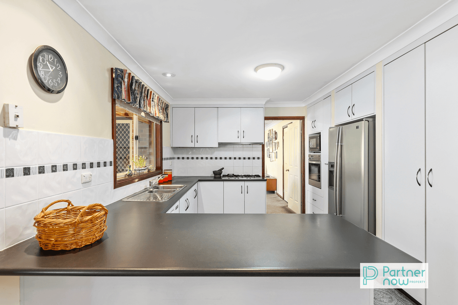 6 Kingswood Drive, TAMWORTH, NSW 2340