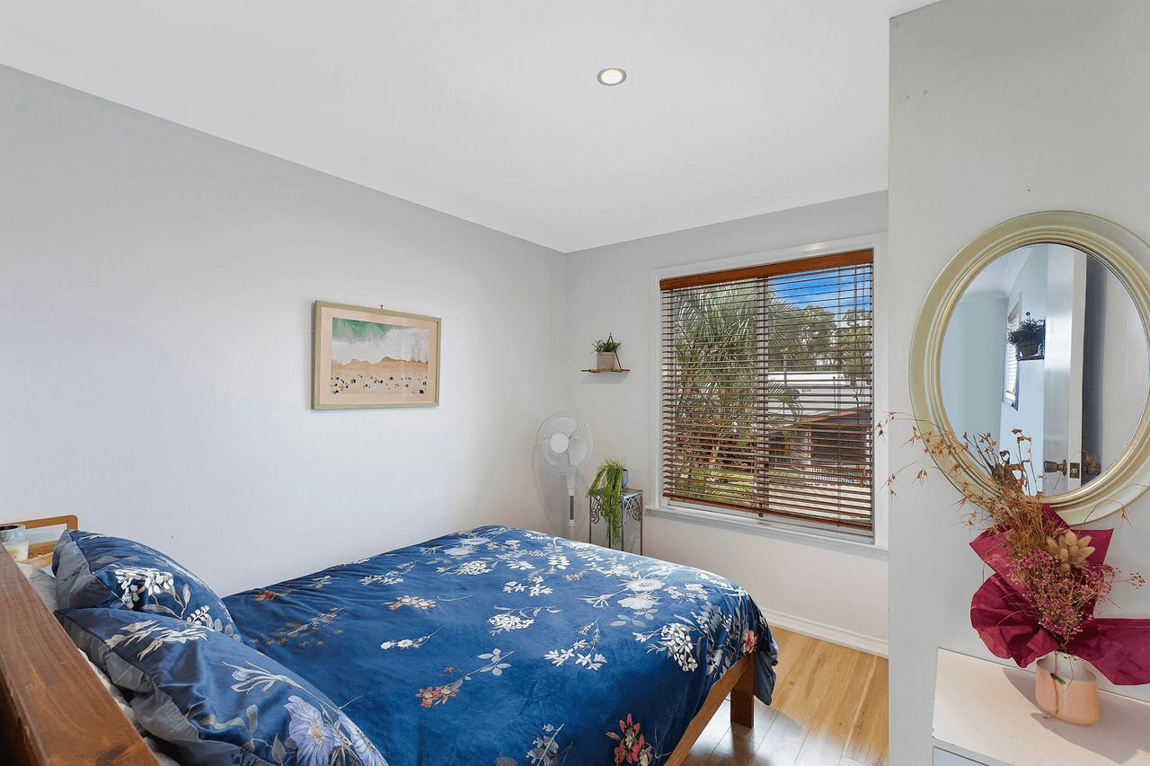 6 Brenda Crescent, TUMBI UMBI, NSW 2261