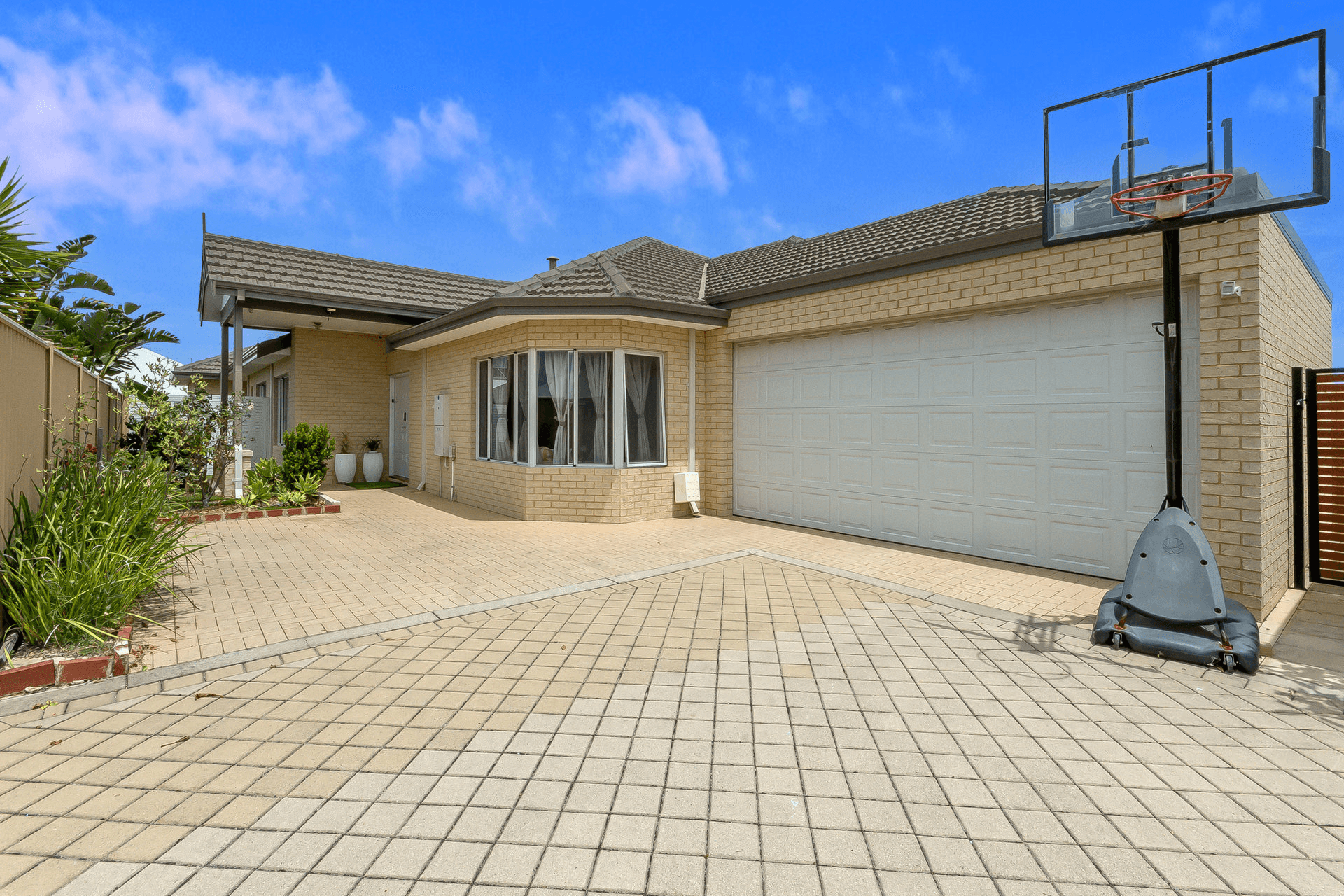 9 Loreto Way, Southern River, WA 6110