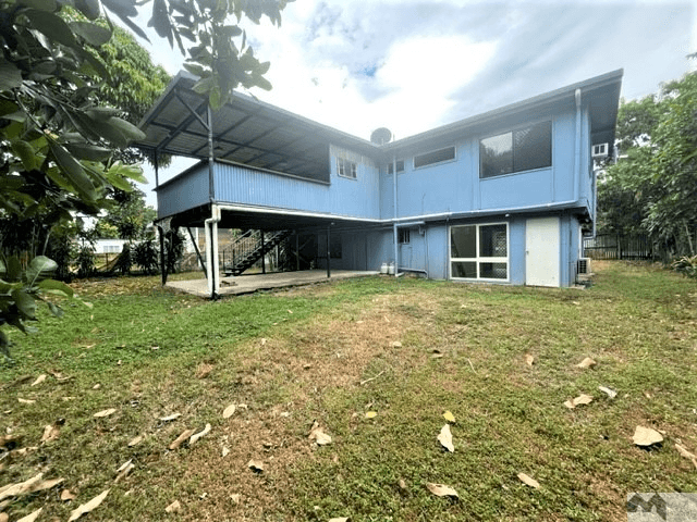 23 Christensen Street, Machans Beach, QLD 4878