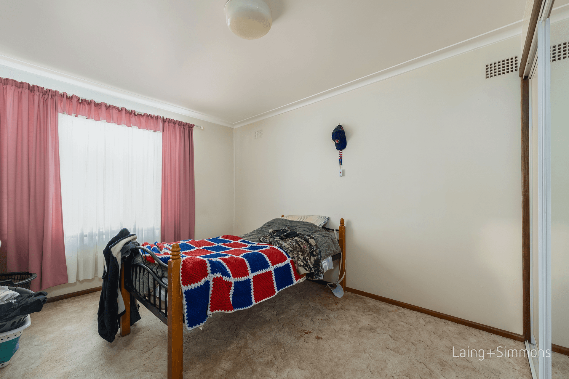 15 Jones Avenue, Armidale, NSW 2350