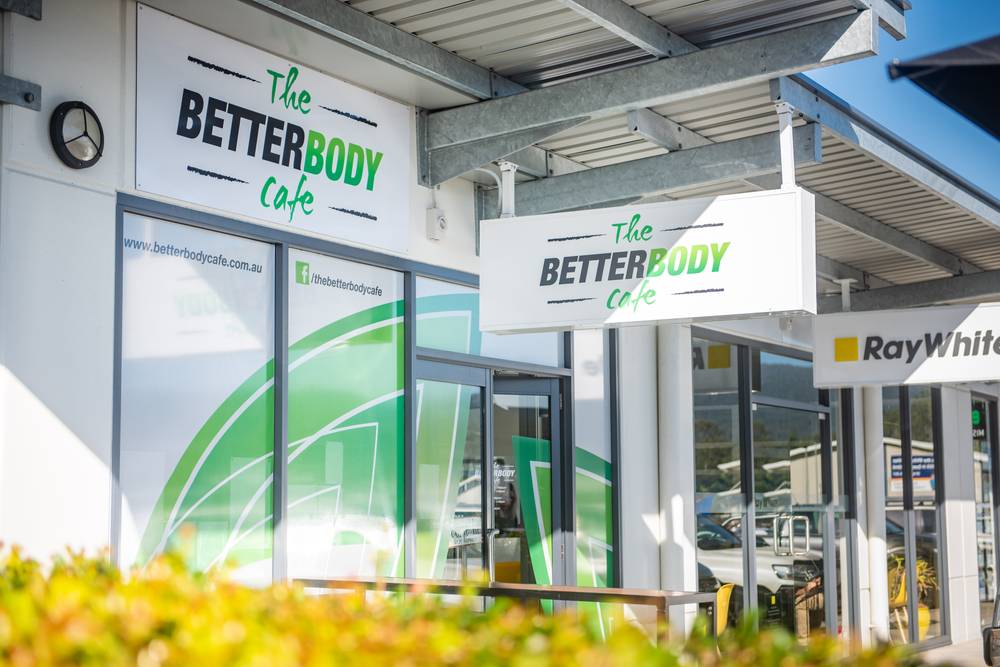 Reef Plaza Cnr Shute Harbour Rd/Paluma Rd, CANNONVALE, QLD 4802