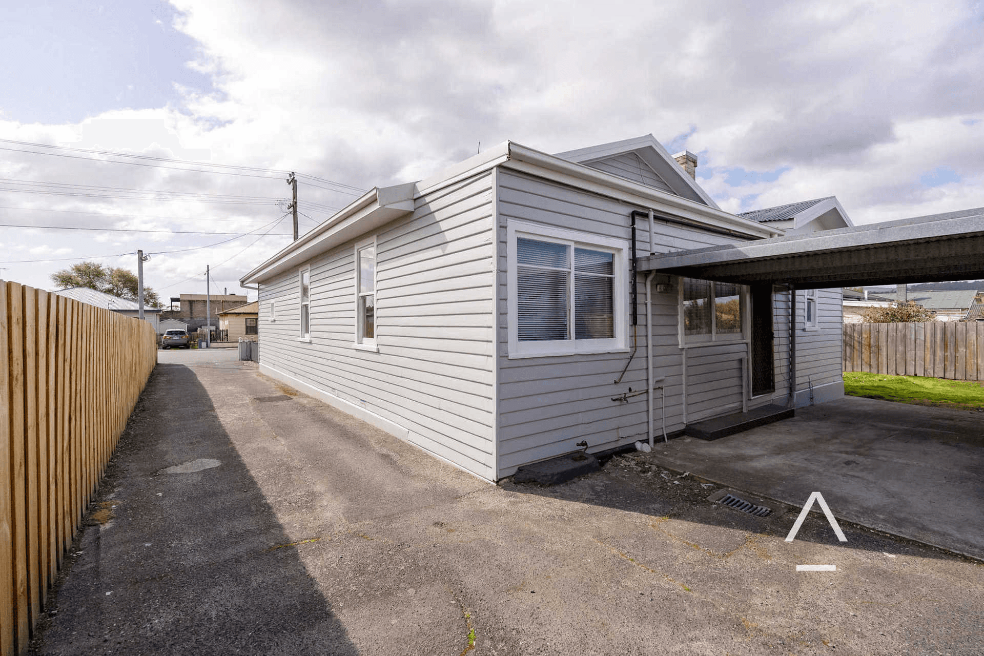 1/13 Foch Street, Mowbray, TAS 7248