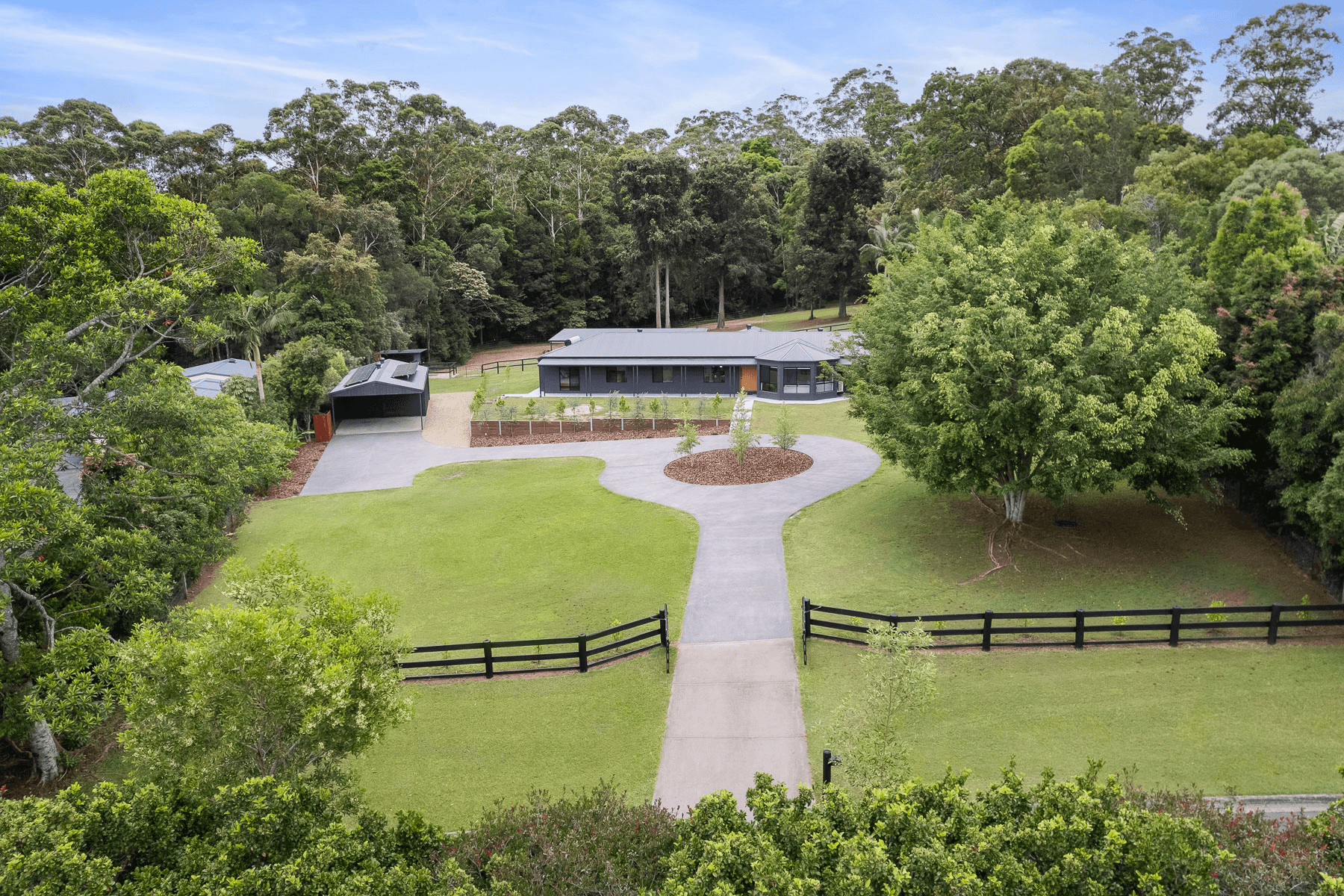 47 Racehorse Lane, LAKE MACDONALD, QLD 4563