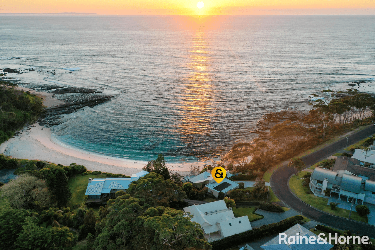 15 Shipton Crescent, MOLLYMOOK, NSW 2539