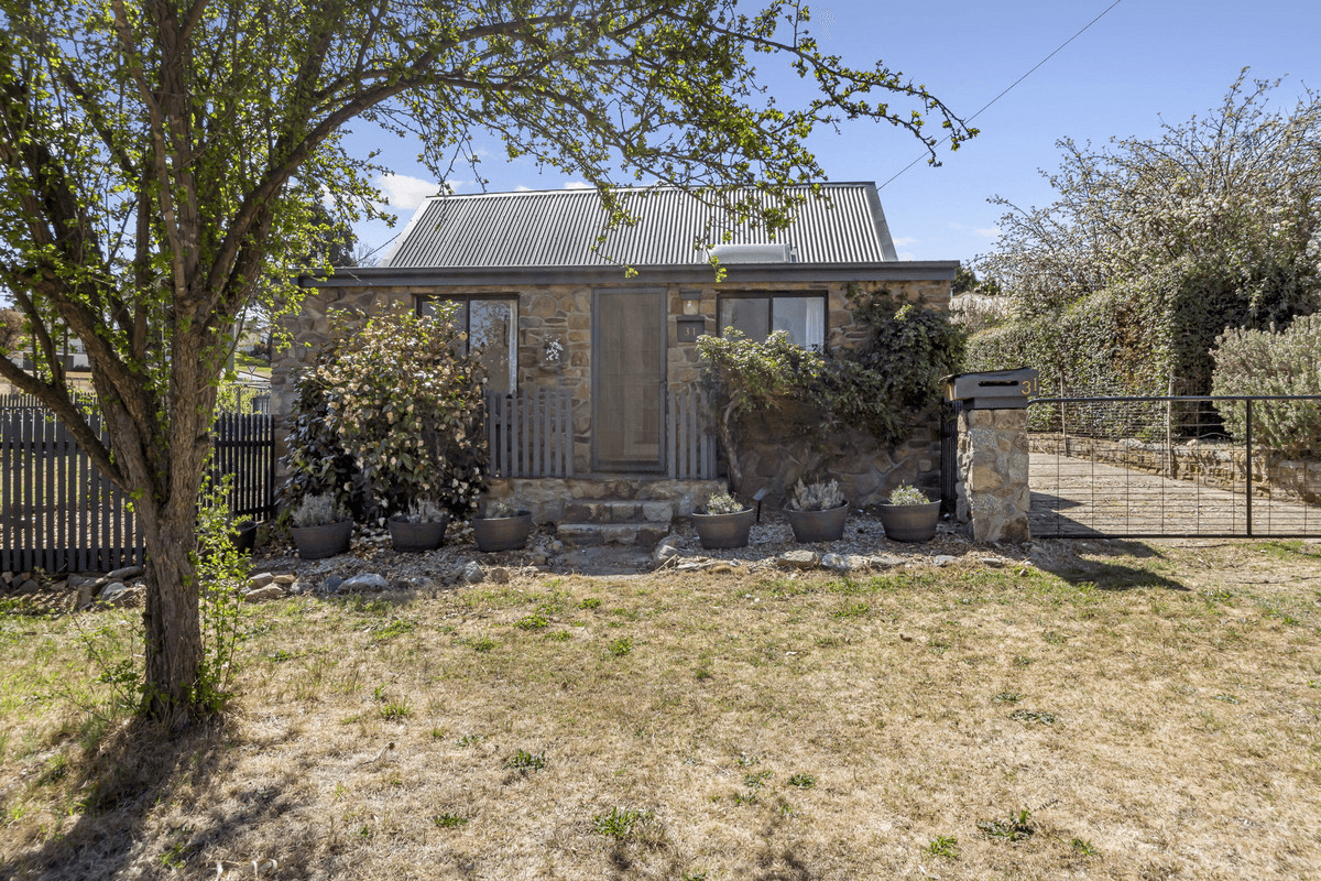 31 Harris Street, Cooma, NSW 2630