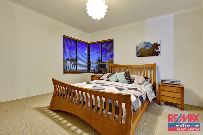 23 Capri Leone Way, Sinagra, WA 6065