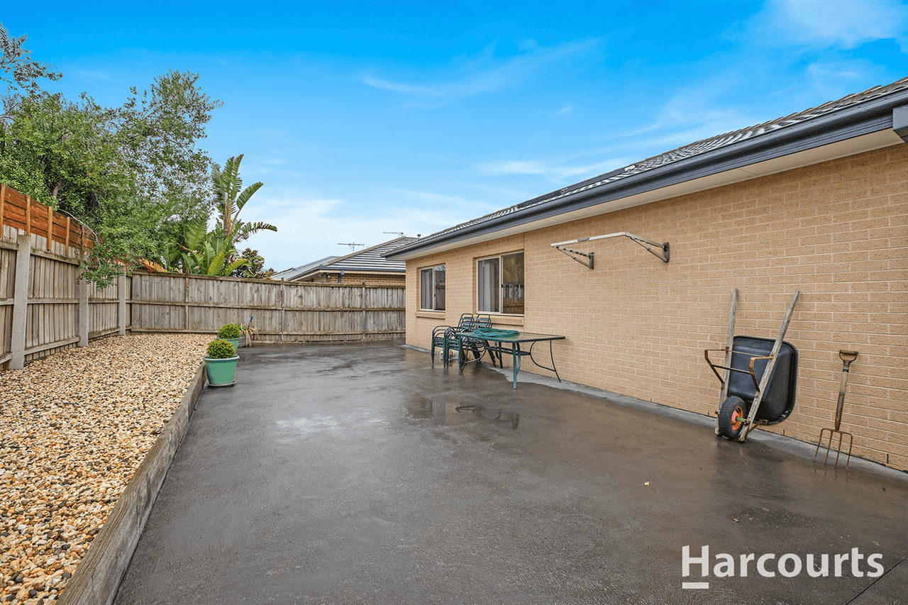 13 Sanoma Drive, Skye, VIC 3977