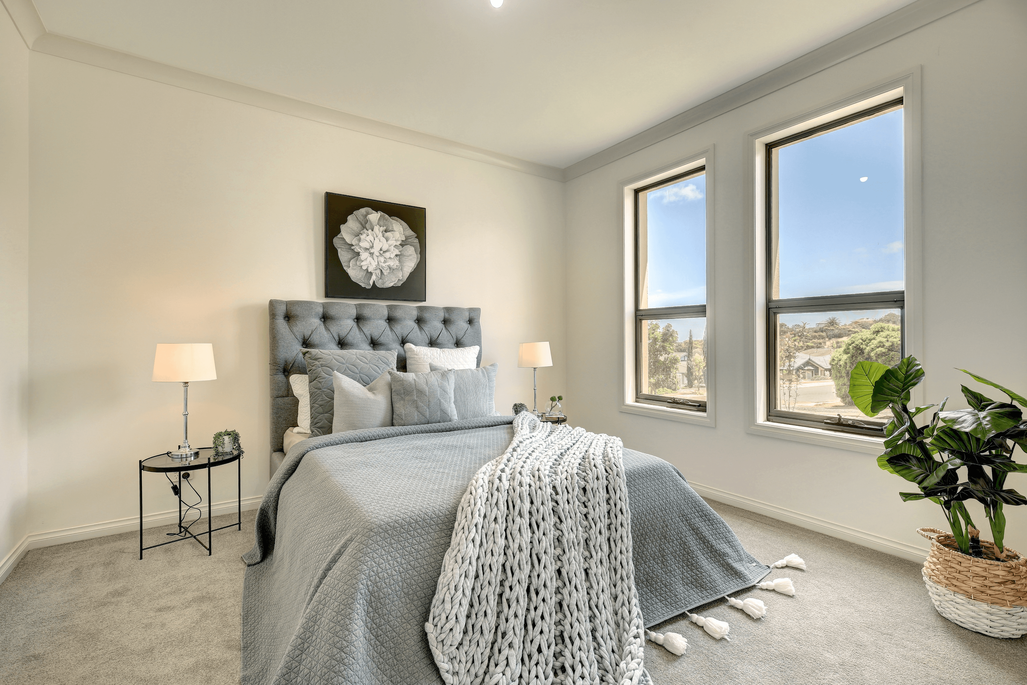 44 Elizabeth Crescent, HALLETT COVE, SA 5158