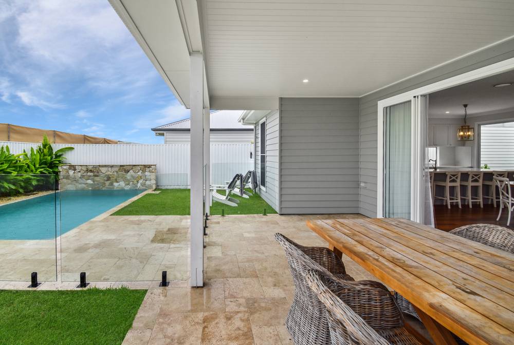 11 Kianga Street, PELICAN WATERS, QLD 4551