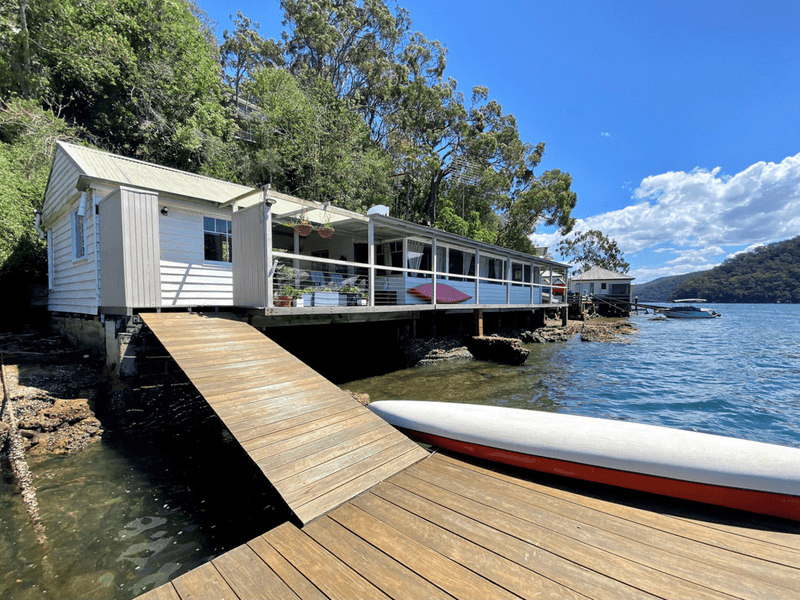 34 Cowan Drive, COTTAGE POINT, NSW 2084