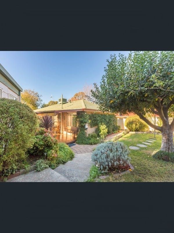 4 Mcdougall Street, Charnwood, ACT 2615