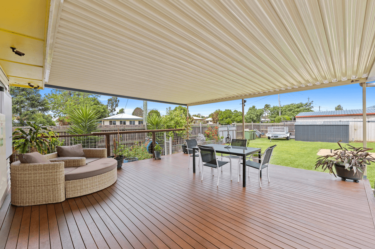 10 Aylmer Street, OAKEY, QLD 4401