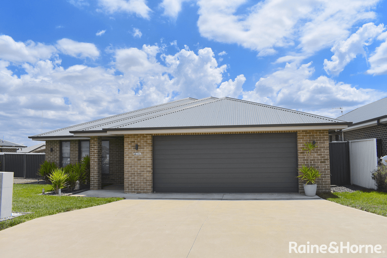 48 Lew Avenue, EGLINTON, NSW 2795