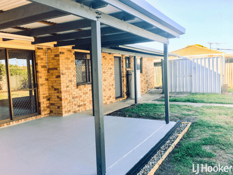 6 Arafura Court, KIPPA-RING, QLD 4021