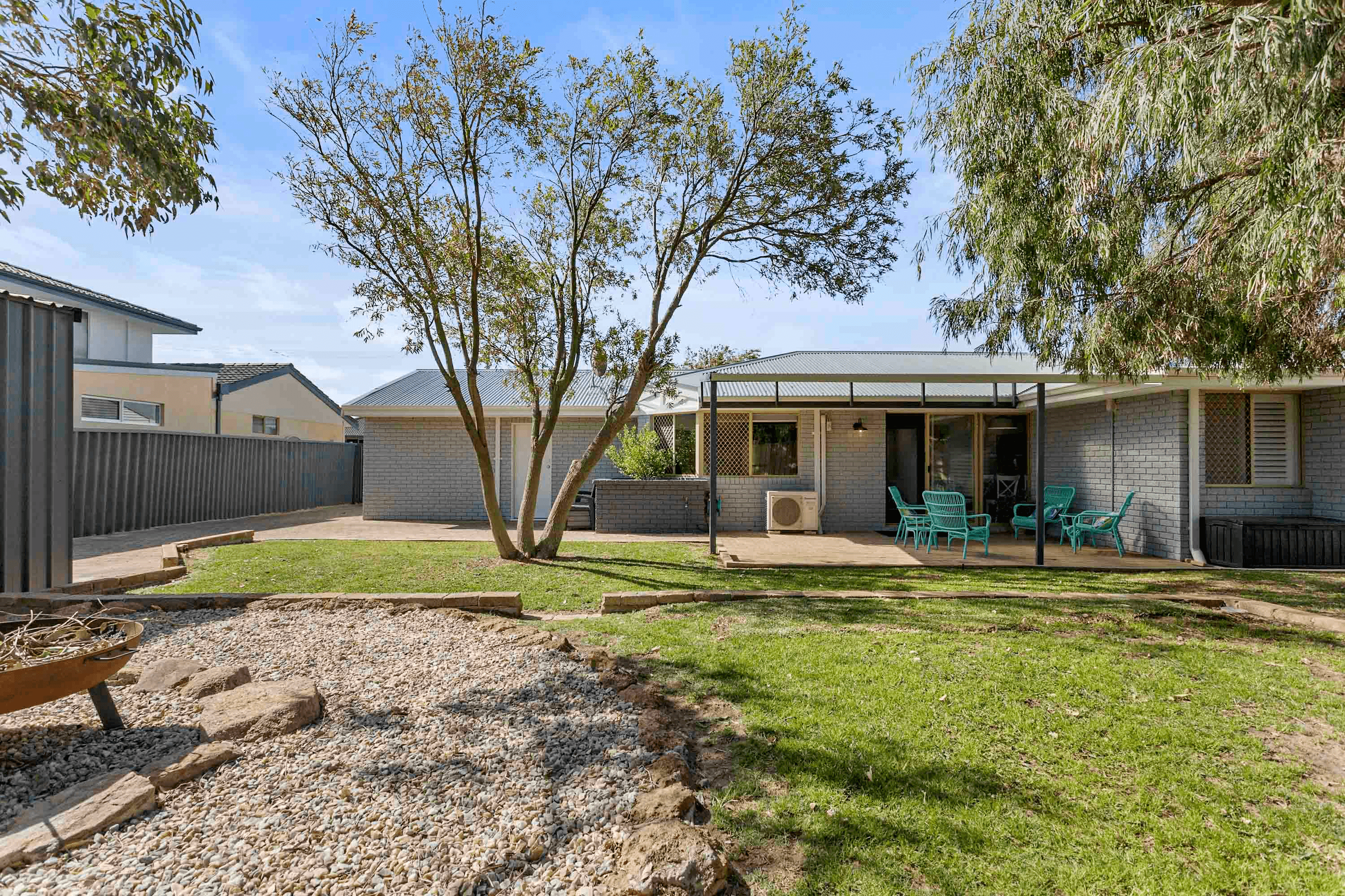 2 Hera Court, San Remo, WA 6210