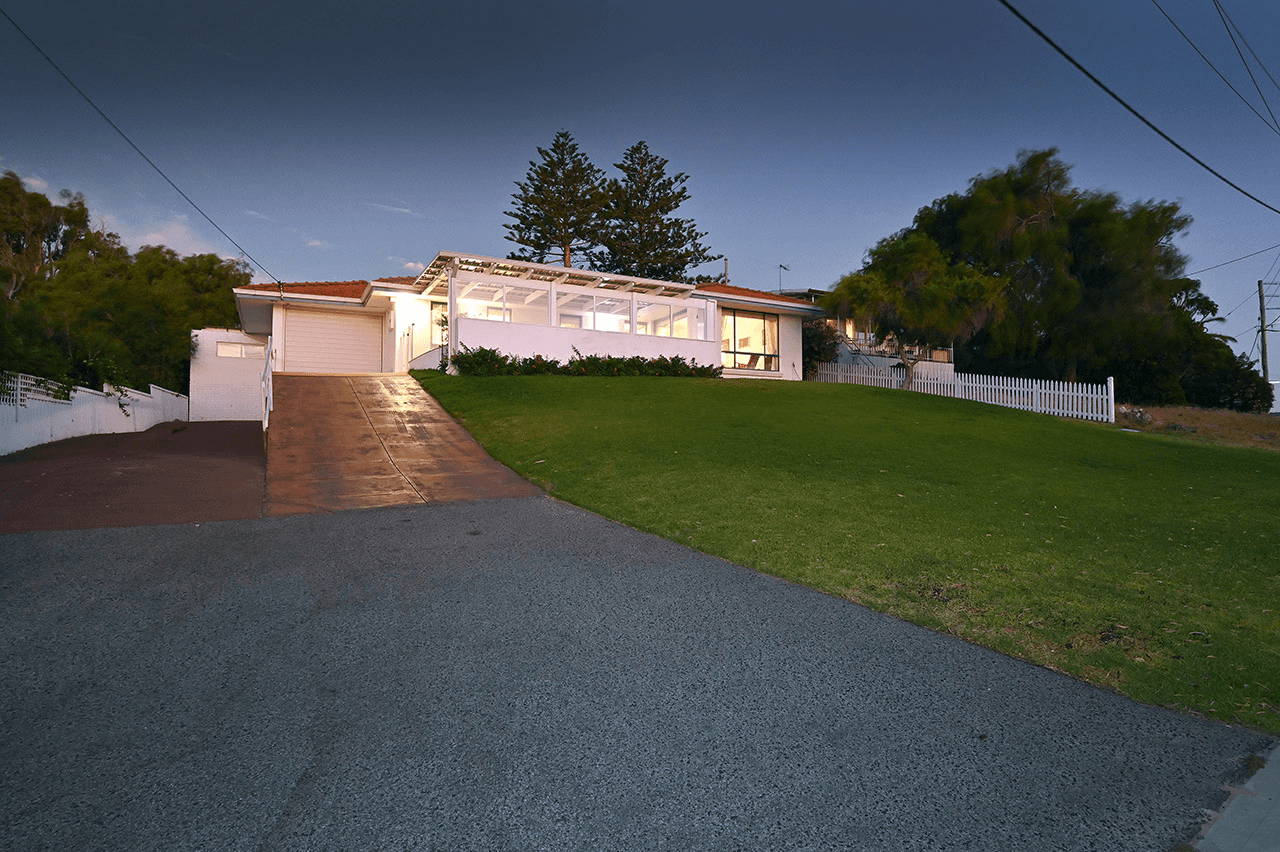 45 Mindarie Drive, Quinns Rocks, WA 6030