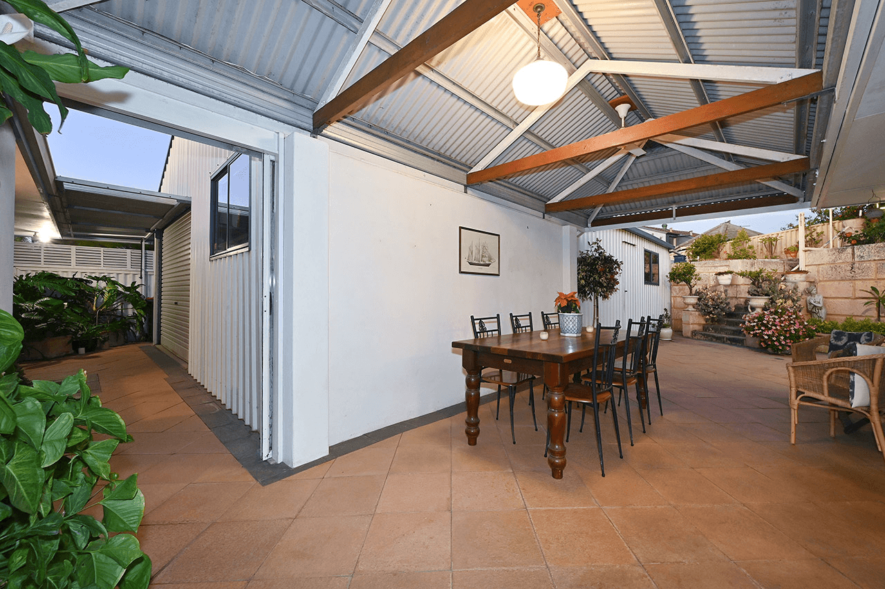 45 Mindarie Drive, Quinns Rocks, WA 6030