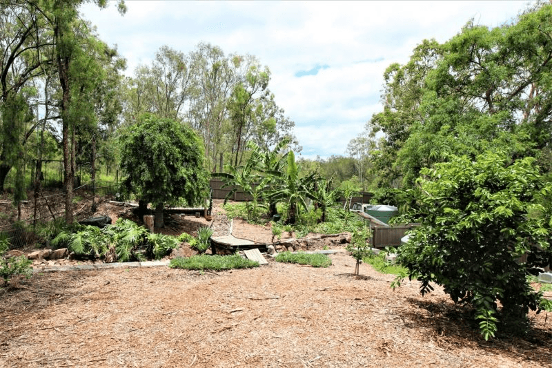 1 Beechwood Drive, YAMANTO, QLD 4305