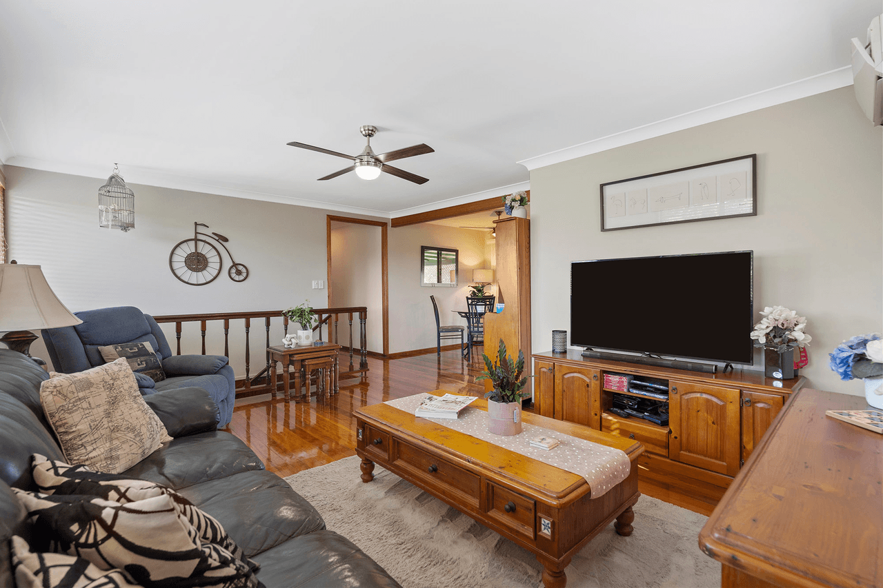 13 Cilla Court, ROCHEDALE SOUTH, QLD 4123