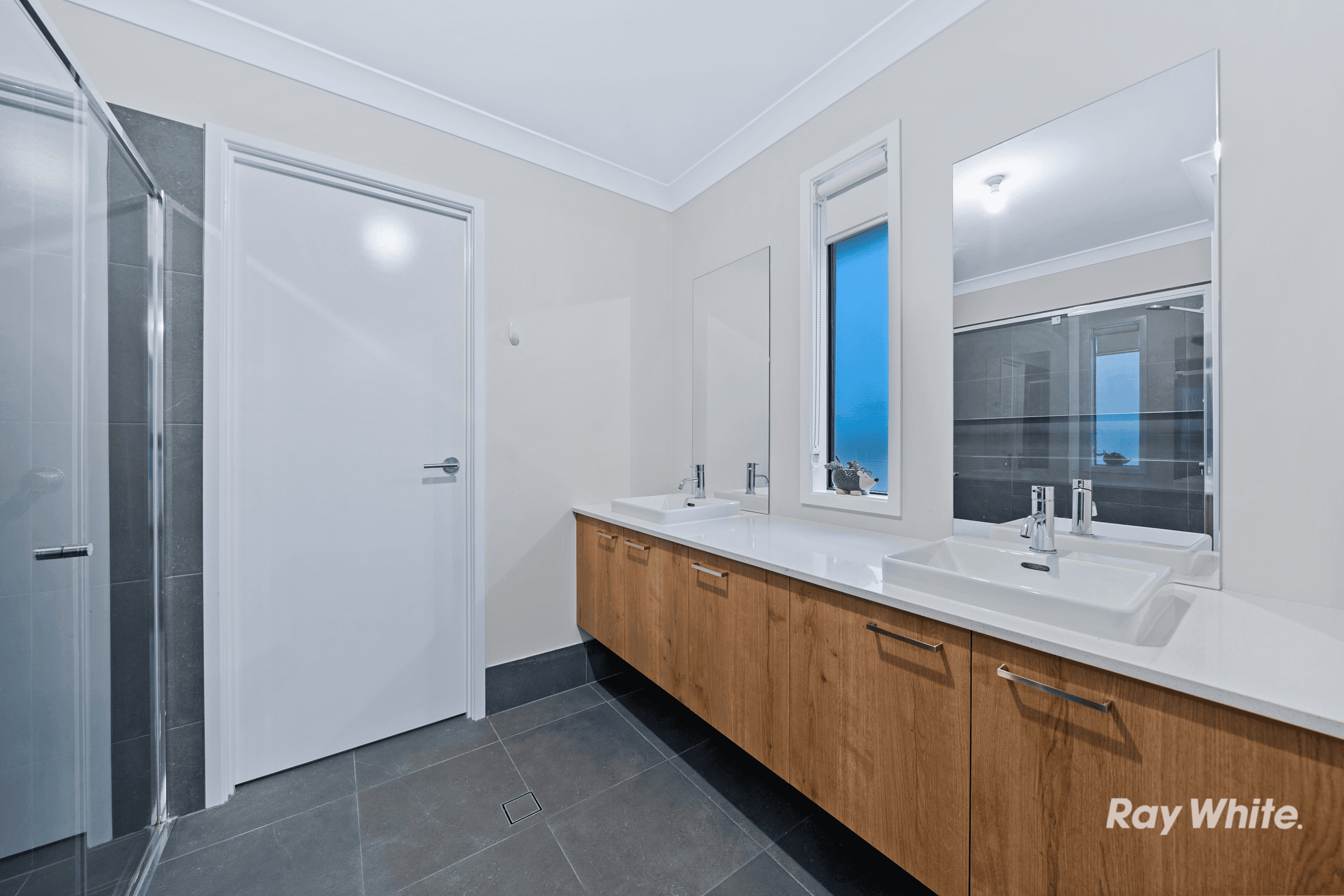 62 Coringley Road, GREENBANK, QLD 4124