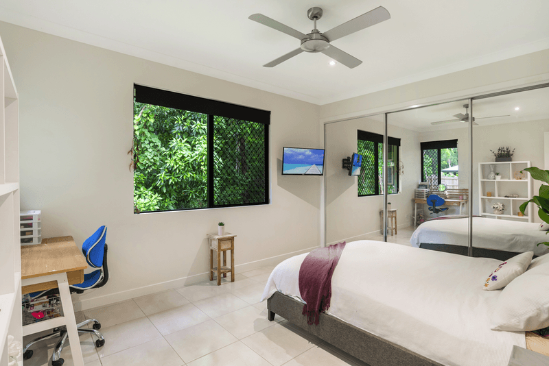 31  Moore Rd, Kewarra Beach, QLD 4879