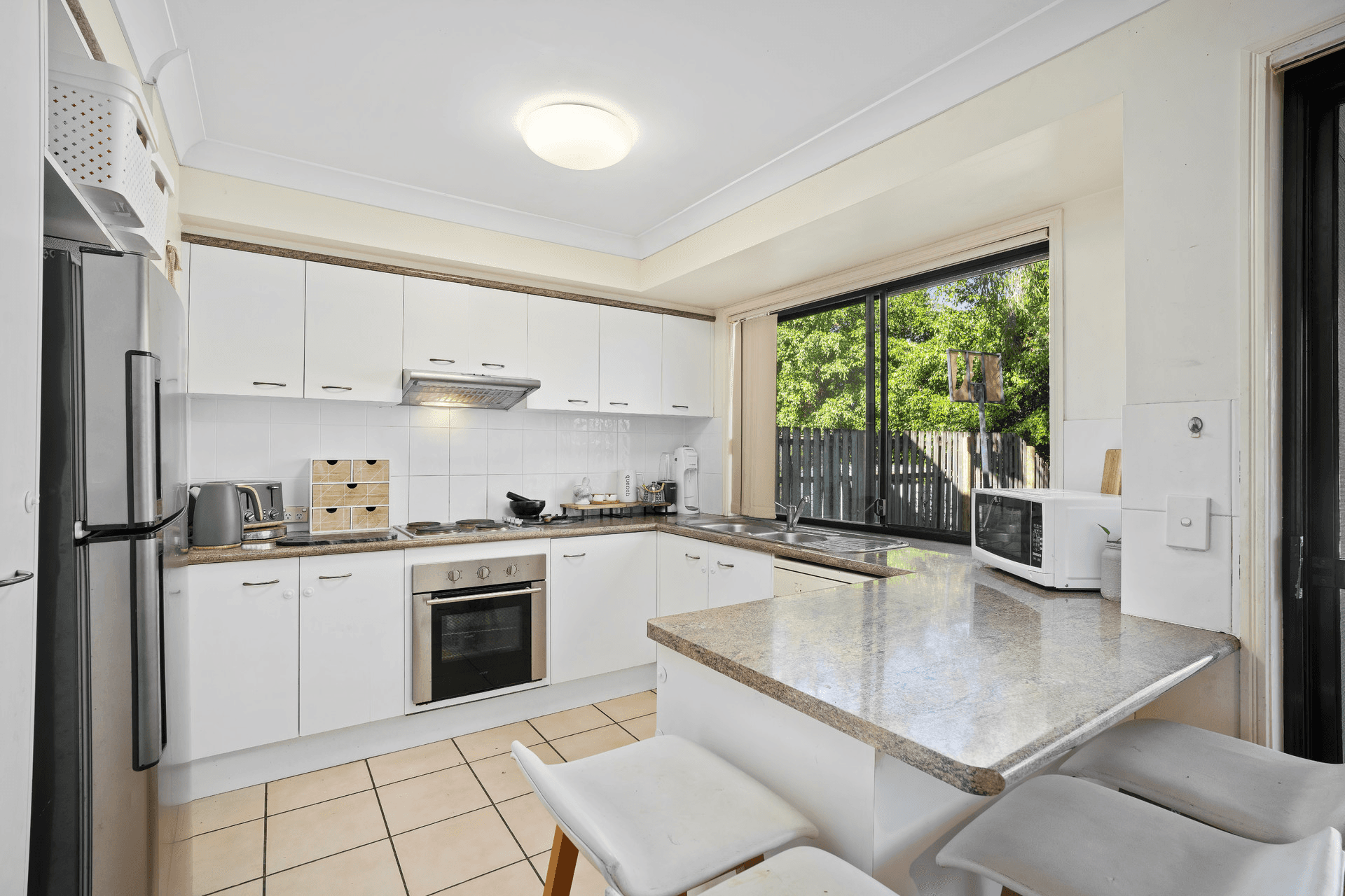 12/19 Harrow Place, ARUNDEL, QLD 4214