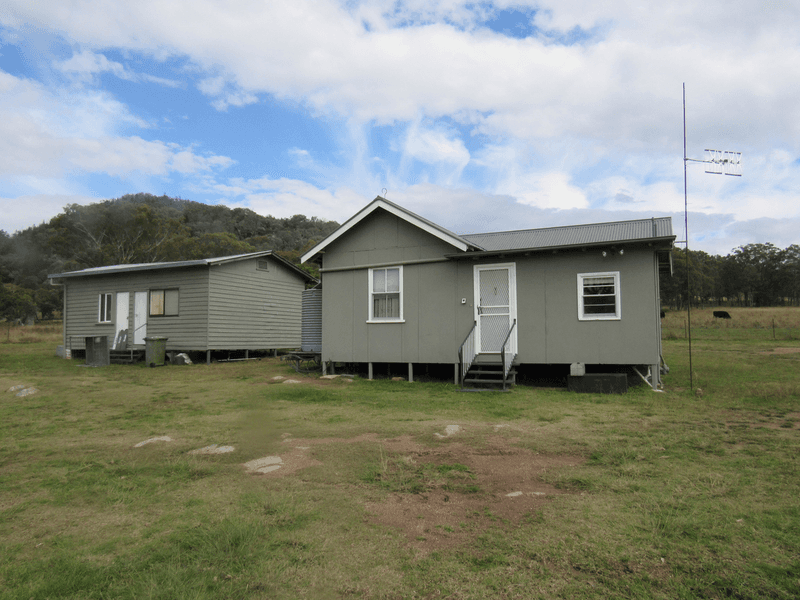 2272 Airlie Stock Route Road, Bendemeer, NSW 2355