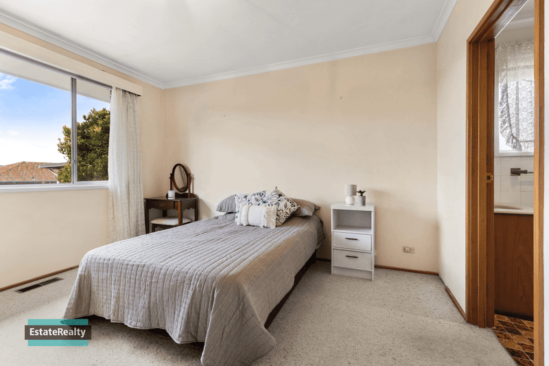 3 Breden Pl, Crestwood, NSW 2620