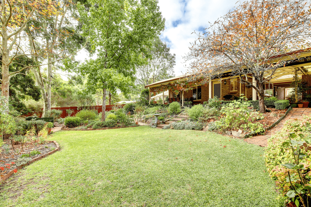 20 Donoghue Road, Mount Barker, SA 5251