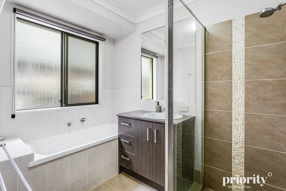 5-7 Allikea Place, D'AGUILAR, QLD 4514