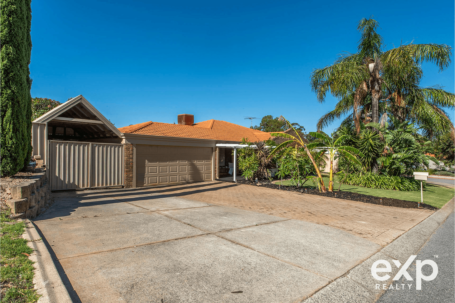 17 Arundel Drive, Halls Head, WA 6210