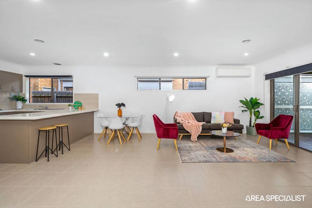 71 Tangemere Way, Cranbourne East, VIC 3977