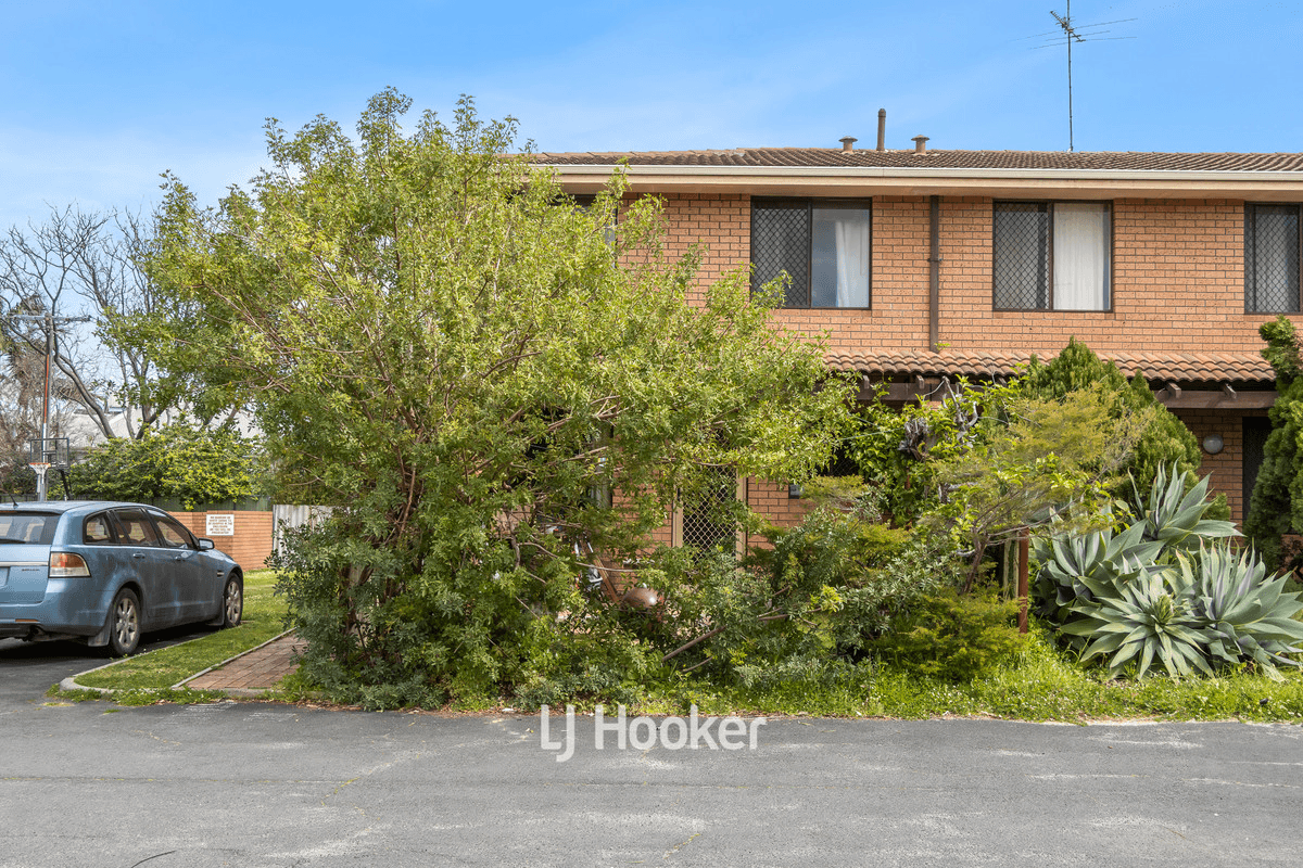 10/4 Braund Street, Bunbury, WA 6230