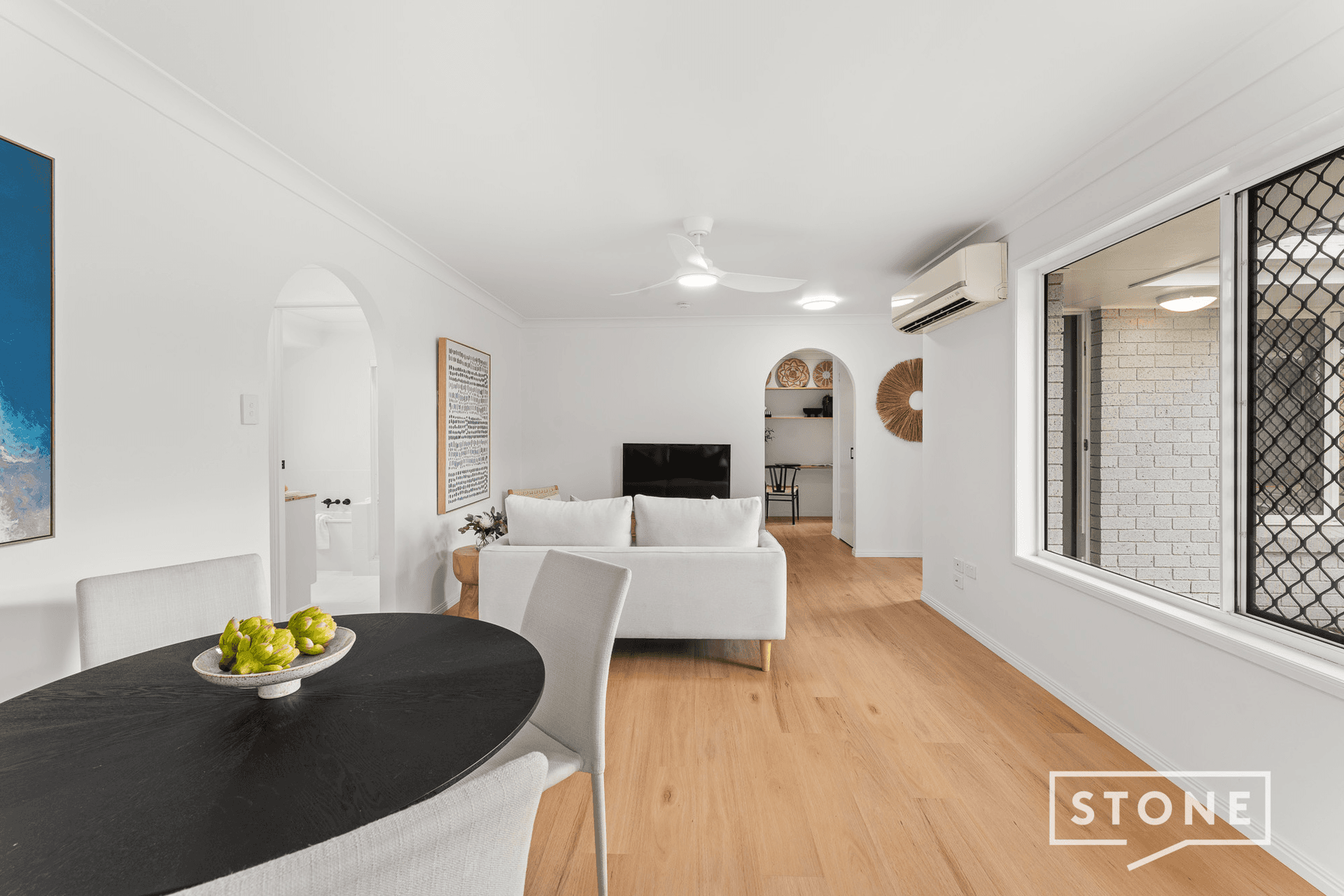 2/164 Mount Warren Boulevard, Mount Warren Park, QLD 4207