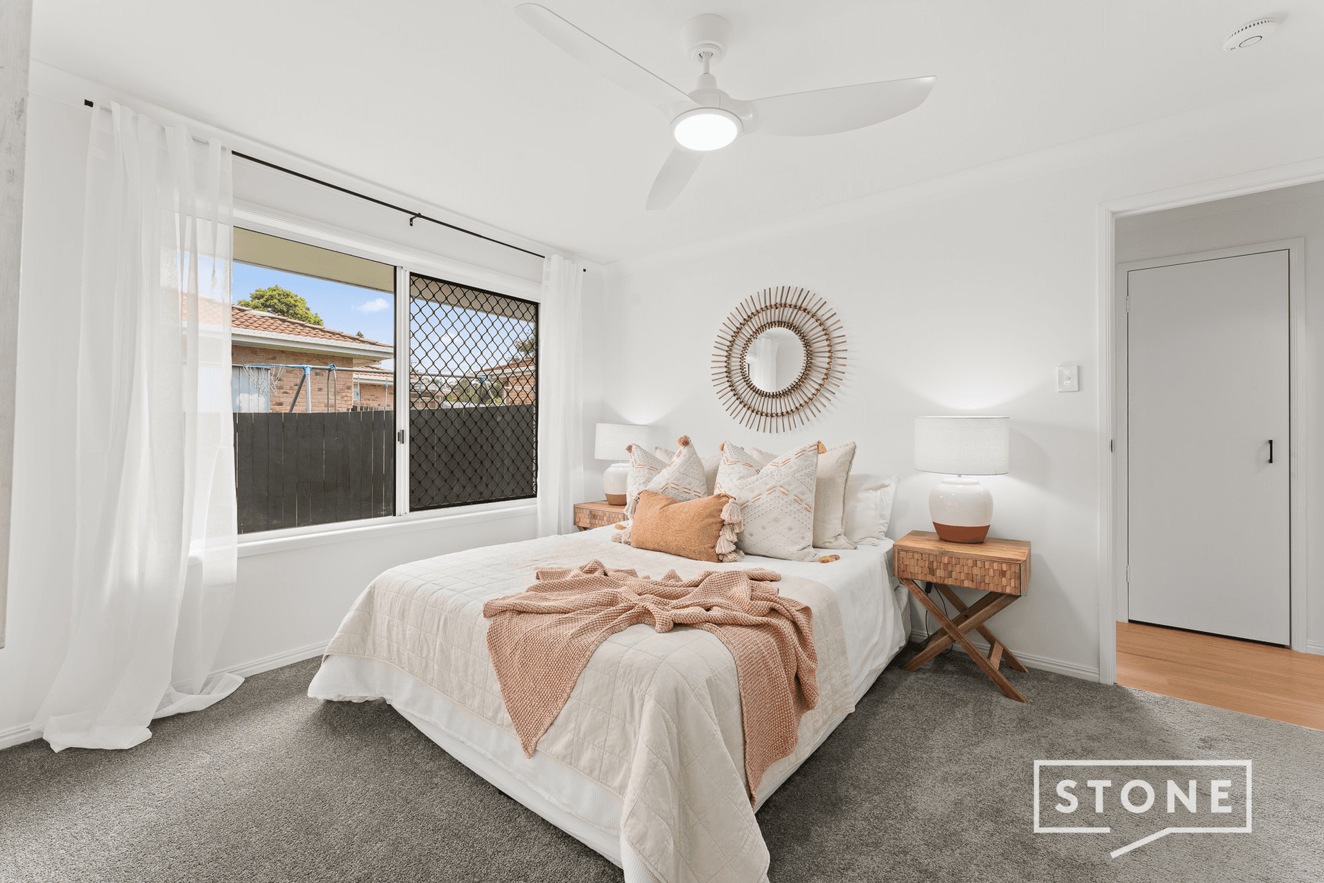 2/164 Mount Warren Boulevard, Mount Warren Park, QLD 4207