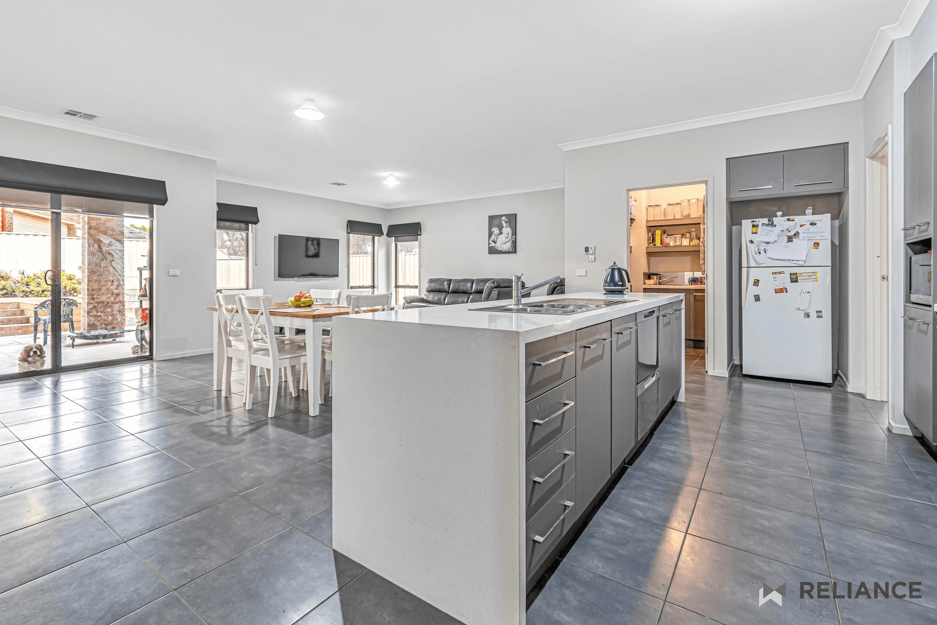 9 Micasa Place, Harkness, VIC 3337