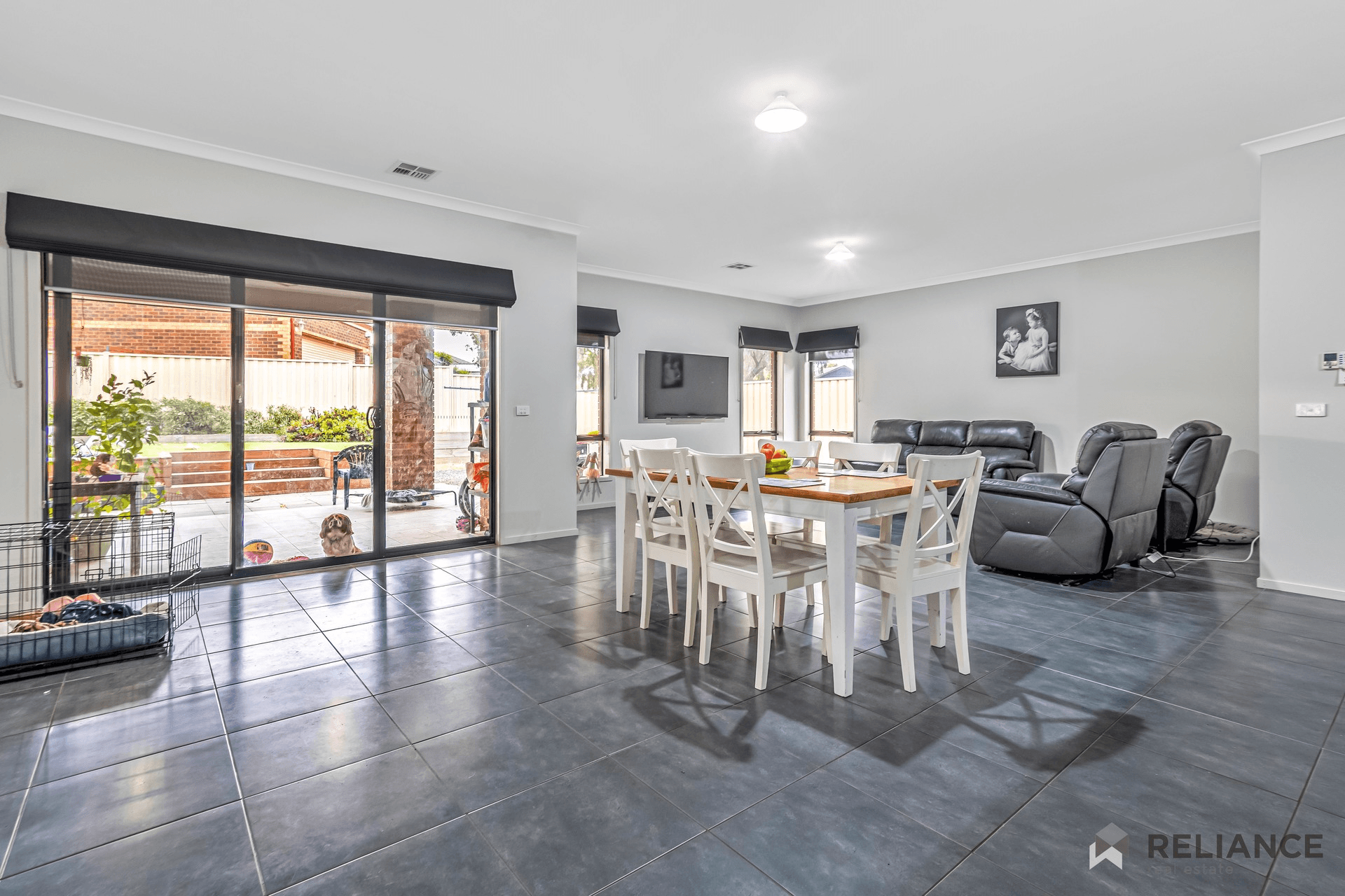 9 Micasa Place, Harkness, VIC 3337