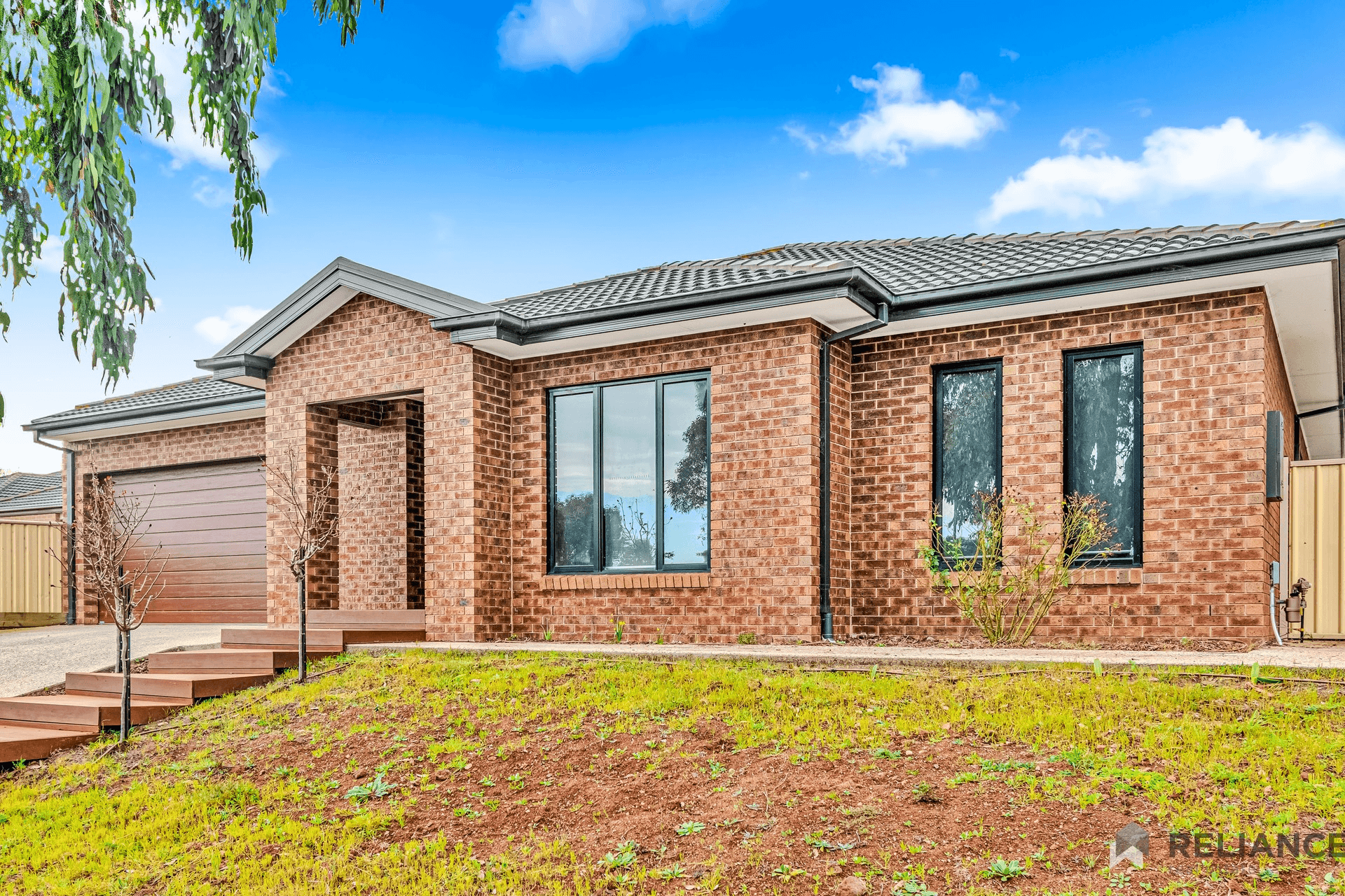 9 Micasa Place, Harkness, VIC 3337