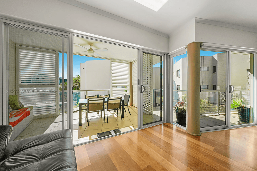 10/479 Golden Four Drive, TUGUN, QLD 4224