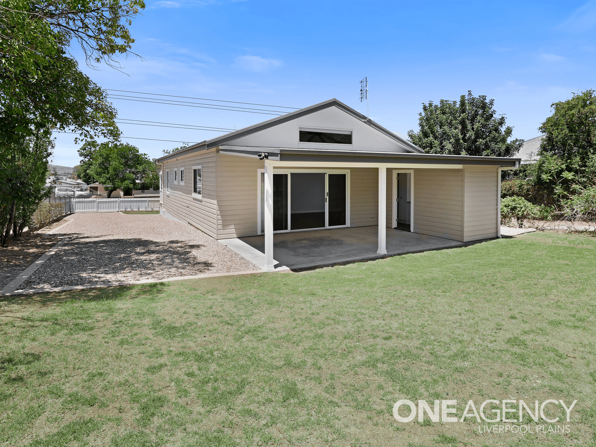 160 Hawker Street, QUIRINDI, NSW 2343