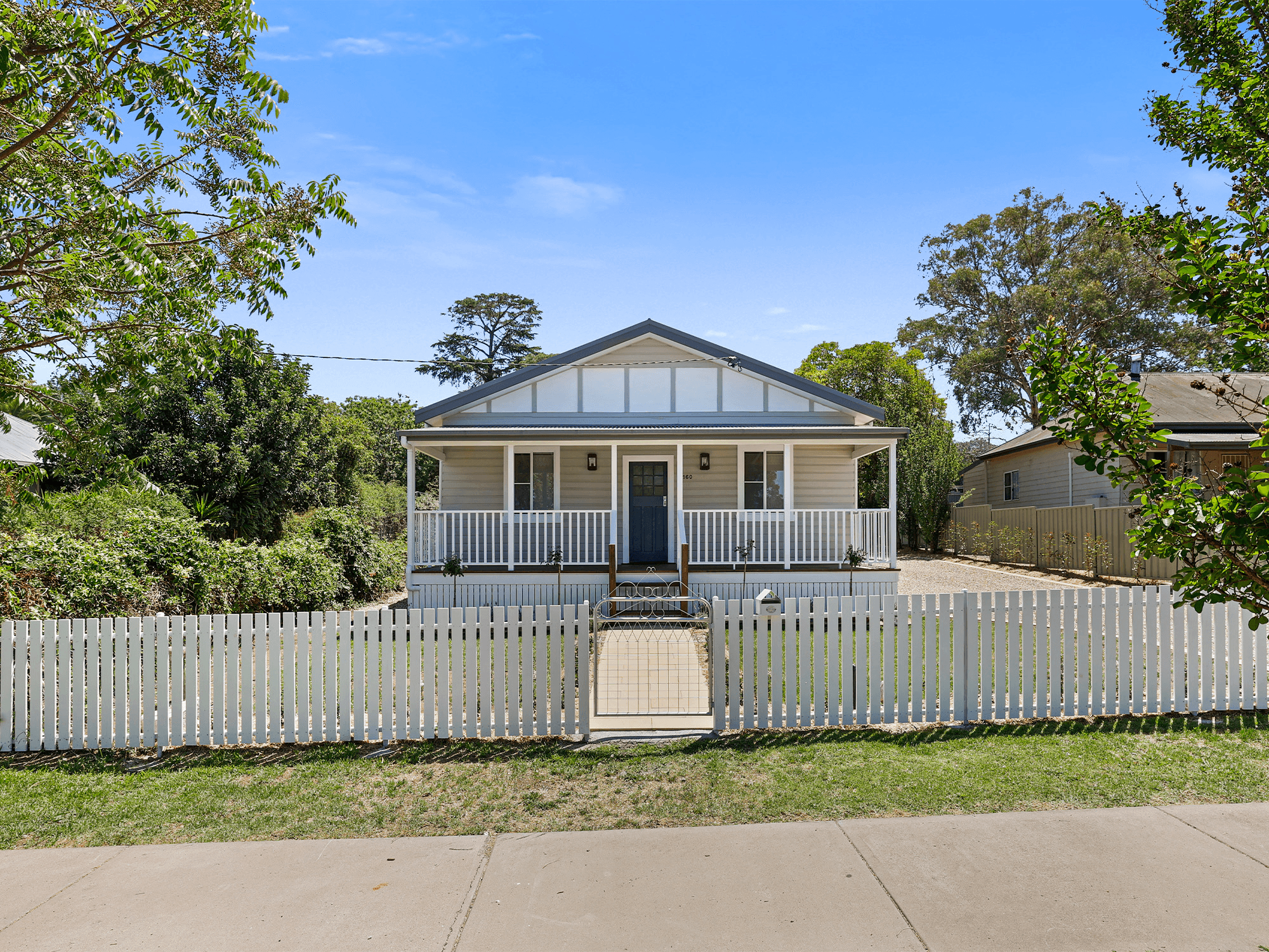 160 Hawker Street, QUIRINDI, NSW 2343