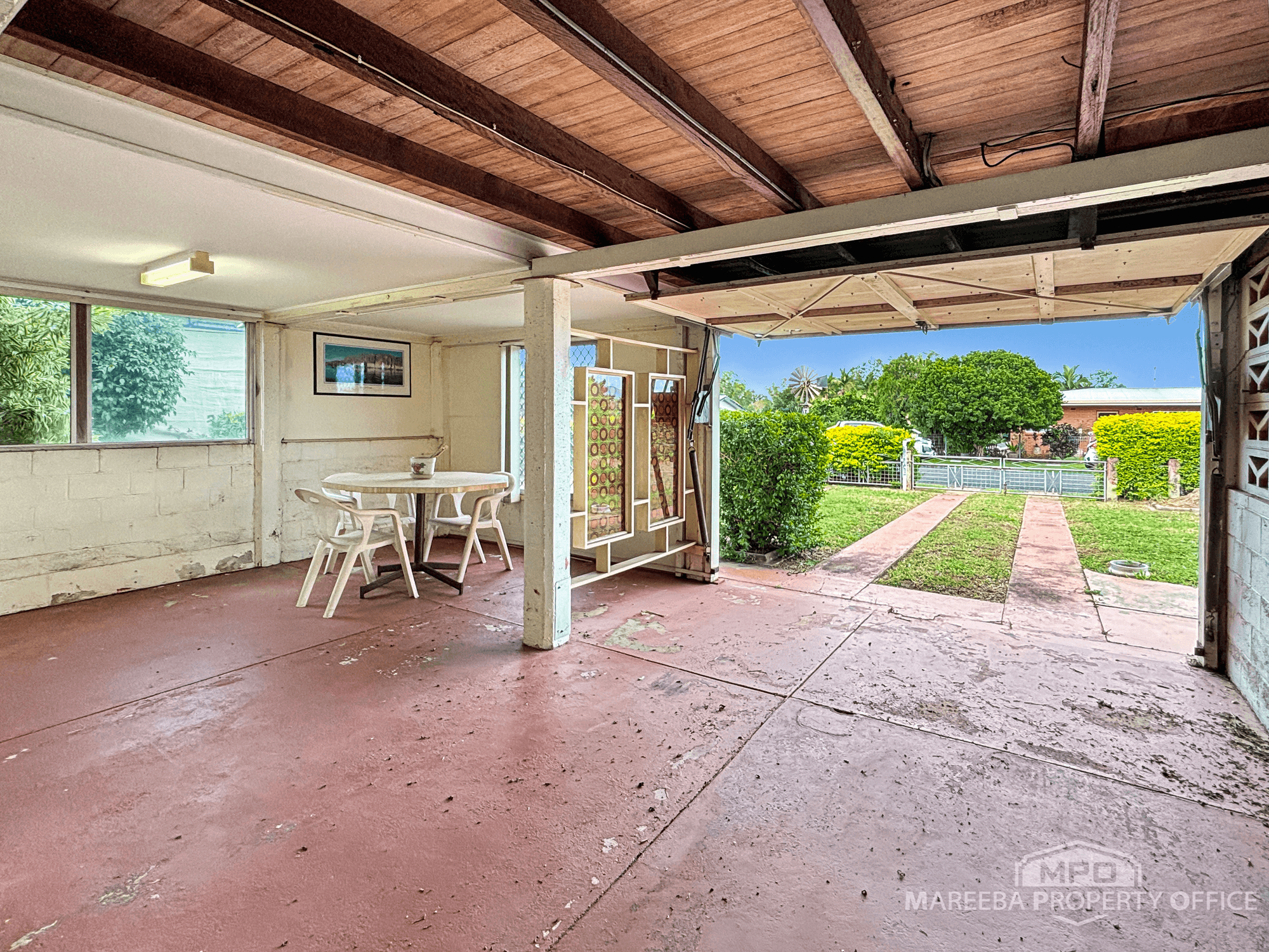 2 Egan Street, MAREEBA, QLD 4880