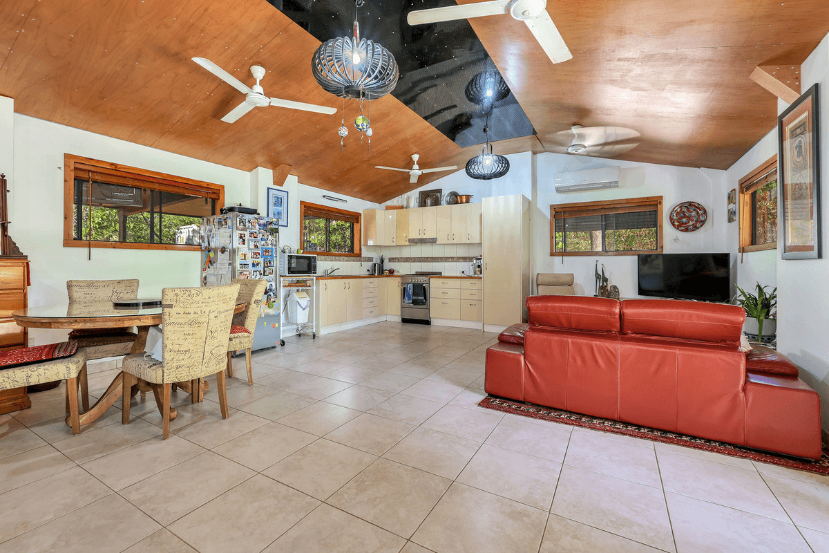 35 Cox Drive, WAGAIT BEACH, NT 0822